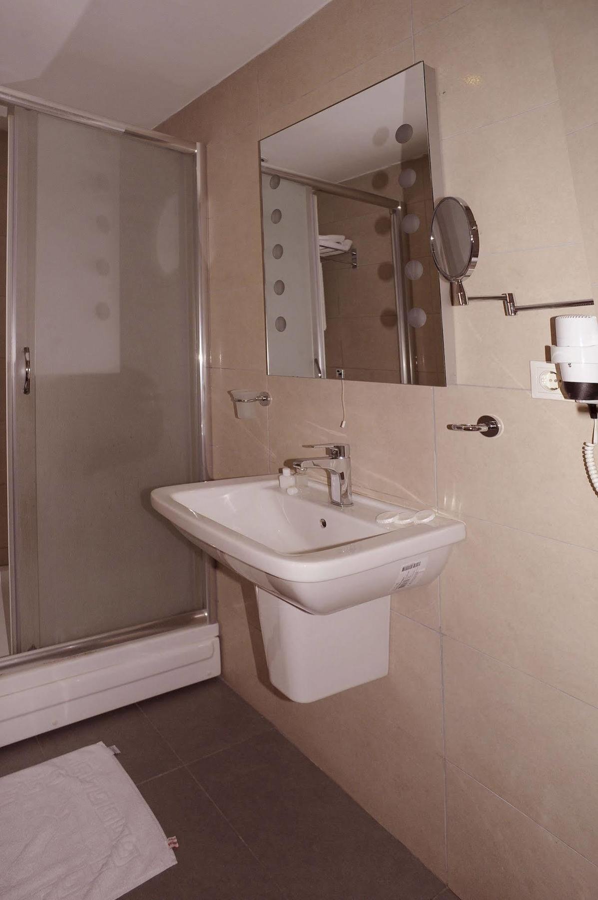 Hotel Davos Istanbulská provincie Exteriér fotografie